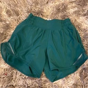 lululemon hotty hot shorts 0